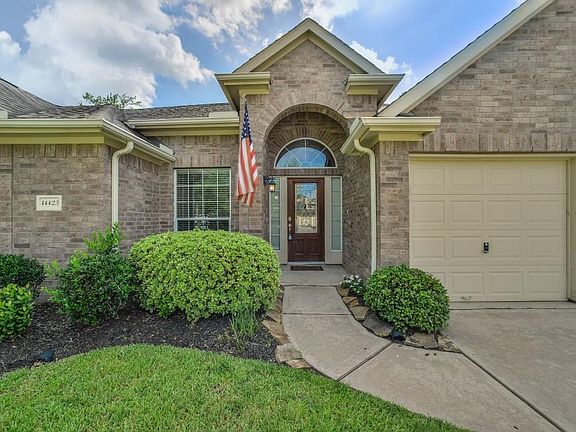 2nd image of 14423 Baron Creek Ln