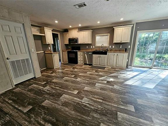 4th image of 5583 Oaklane Rd
