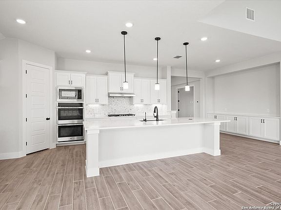 6th image of this home