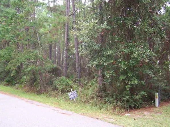 410 Chenault Ave, Dauphin Island, AL 36528