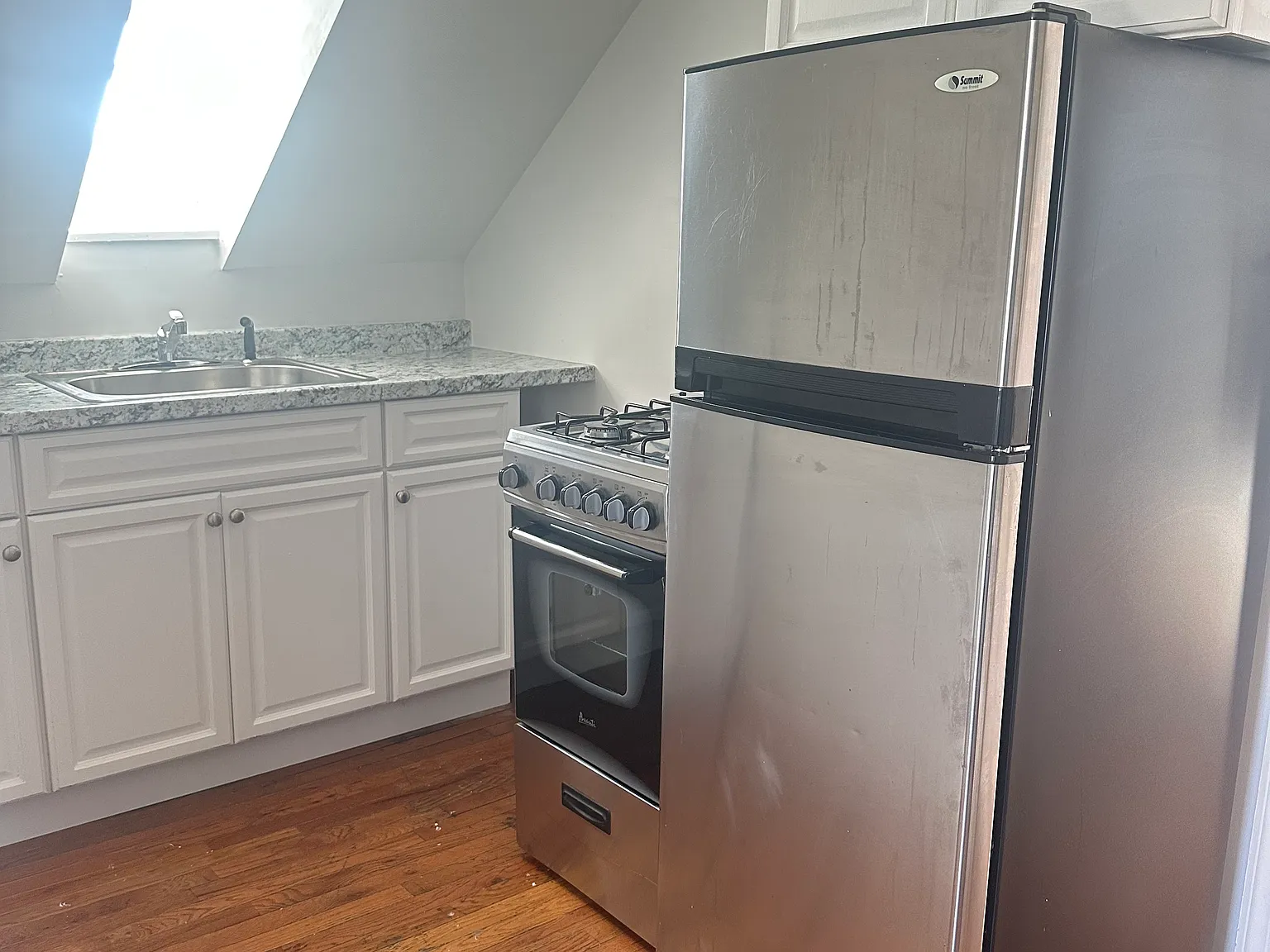 1 bed, $1,700 — Photo 2