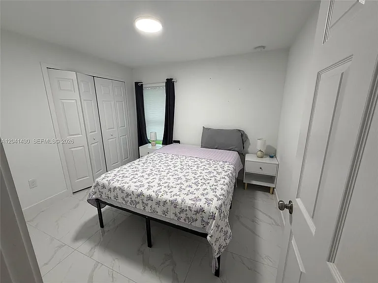 1006 Rush Ave — Photo 9