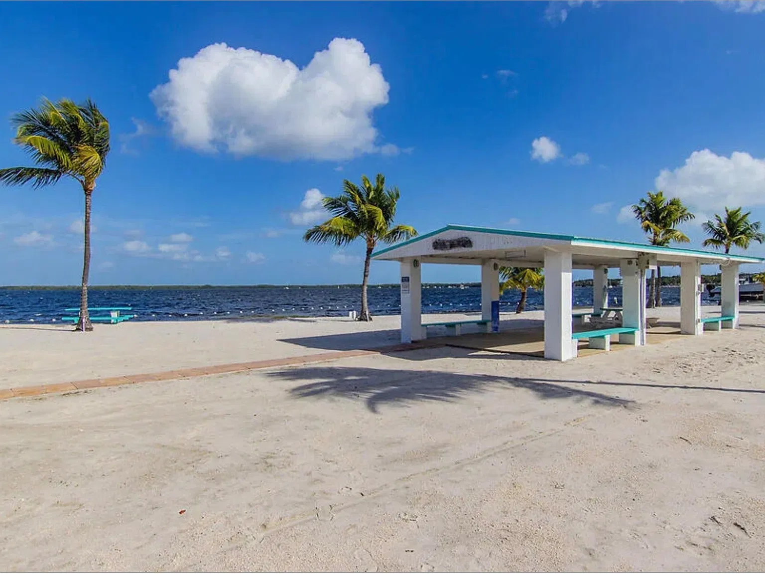 W Avenue C, Key Largo — Photo 3