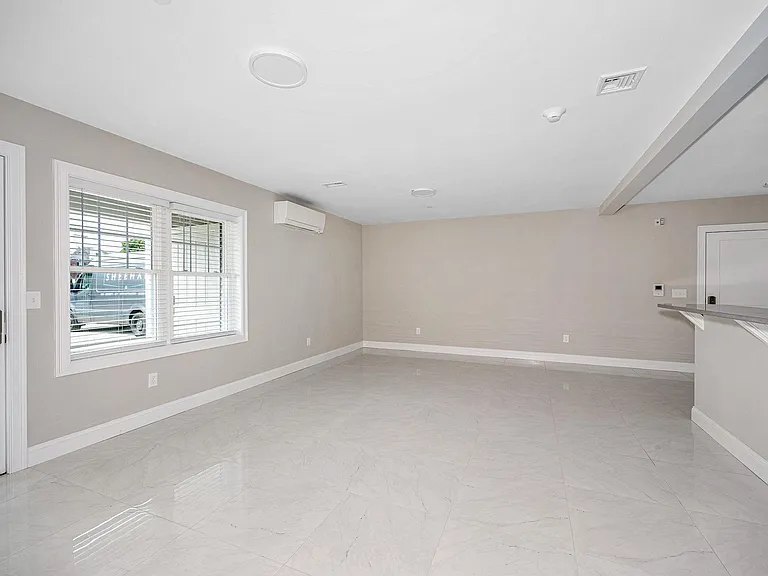 960 Main St #2101 — Photo 18
