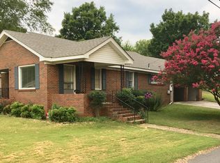 300 Oak St, Russellville, AL 35653