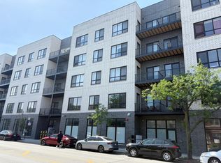 2127 W Madison St #309, Chicago, IL 60612