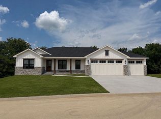 80 Drake Lndg, Jackson, MO 63755