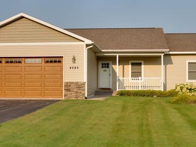 4595 Fairway Dr, Traverse City, MI, 49685