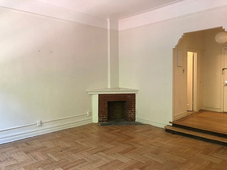 1st image of 6 Montague Ter APT 4B