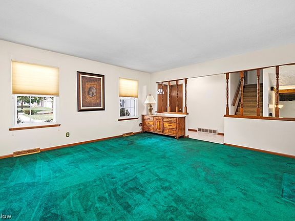 2nd image of 20883 Oak Trail Ct