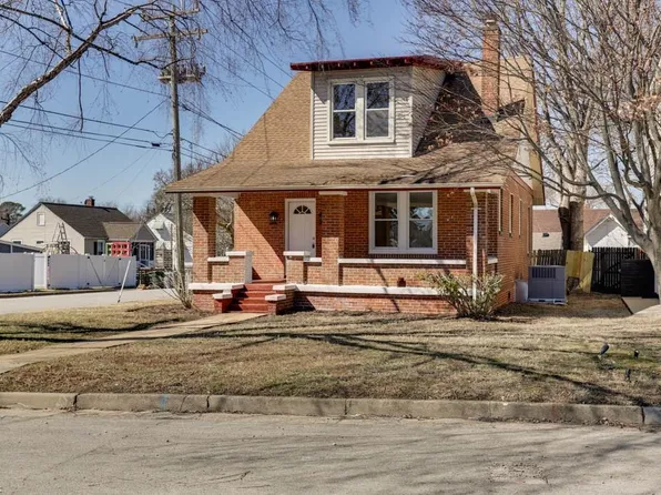 51 N Willard Ave, Hampton, VA 23663