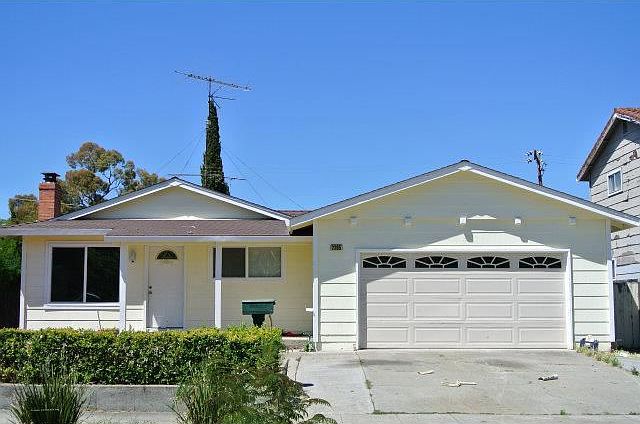 1st image of 2205 Carobwood Ln