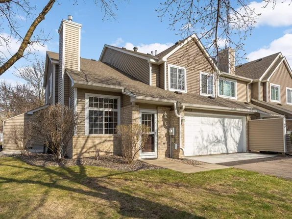 18221 Warbler Ln #61, Eden Prairie, MN 55346