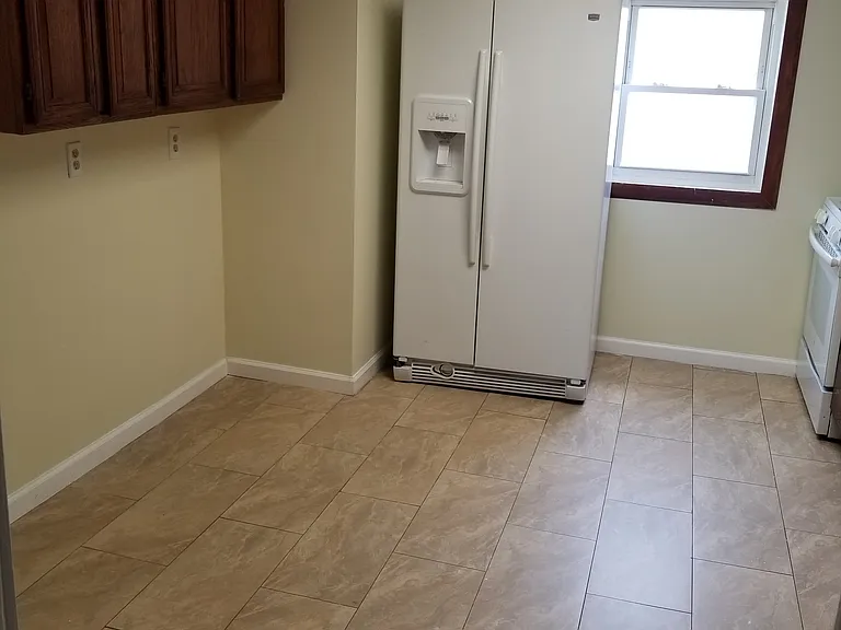 26739 Syracuse Ave — Photo 6