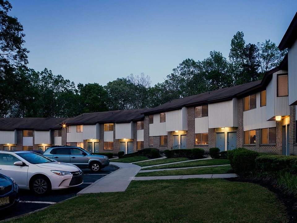 1st image of 1301 S Lincoln Ave #1377121