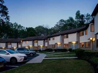 1301 S Lincoln Ave #1377121, Vineland, NJ 08361