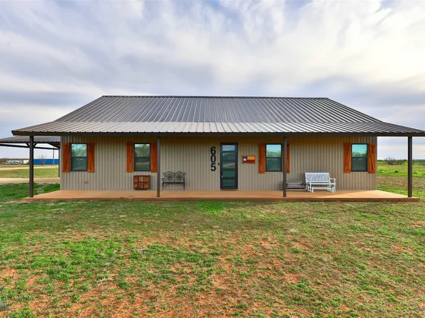 605 Fm 614, Ovalo, TX 79541