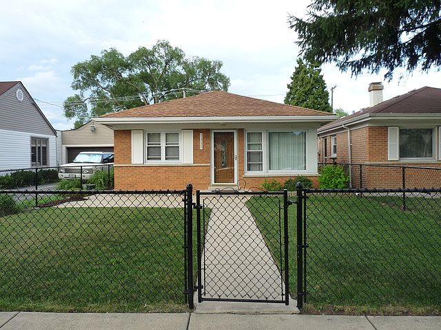 1st image of 7825 Leclaire Ave