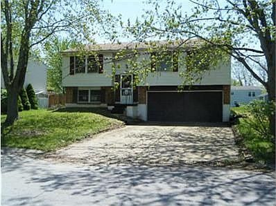 2nd image of 805 Nordhoff Farm Dr