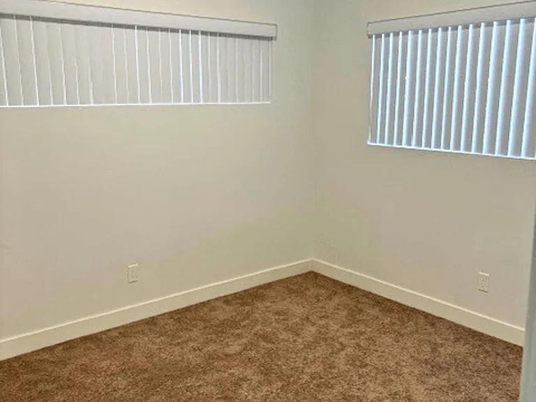 1032 Bonita St — Photo 8