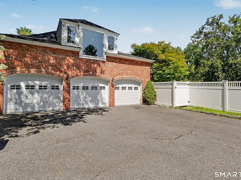 206 Dudley Rd — Photo 36