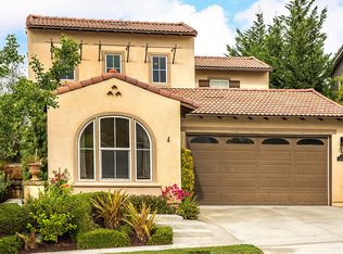 6417 Live Oaks Dr, Carlsbad, CA 92009