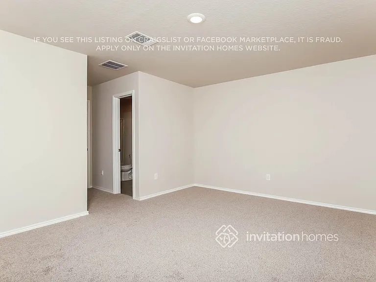 14642 Source Cir — Photo 10