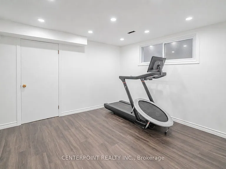 7 Elliott Ave — Photo 14