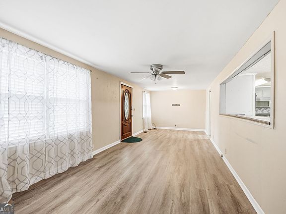 5th image of 149 Tanner Ter