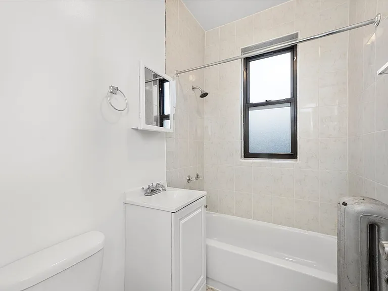 2715 NMA LLC — Photo 21
