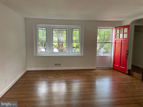 5th image of 7228 Lanark Rd