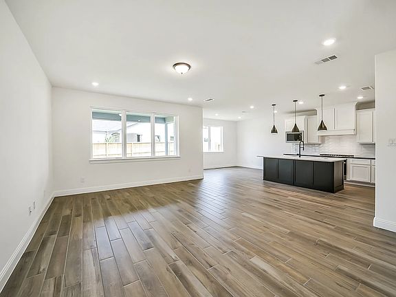 Plan 3069 great room - staged