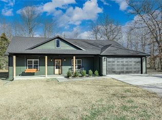 10109 Bordeaux Rd, Rogers, AR 72758