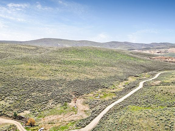 2nd image of 55 W Browns Canyon Rd