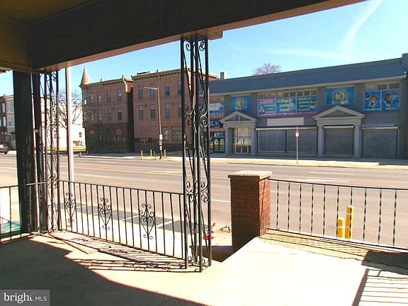 4th image of 3016 N Broad St