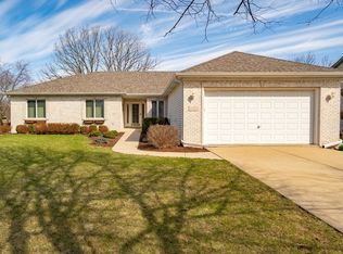 447 Burr Oak Dr, Oswego, IL 60543