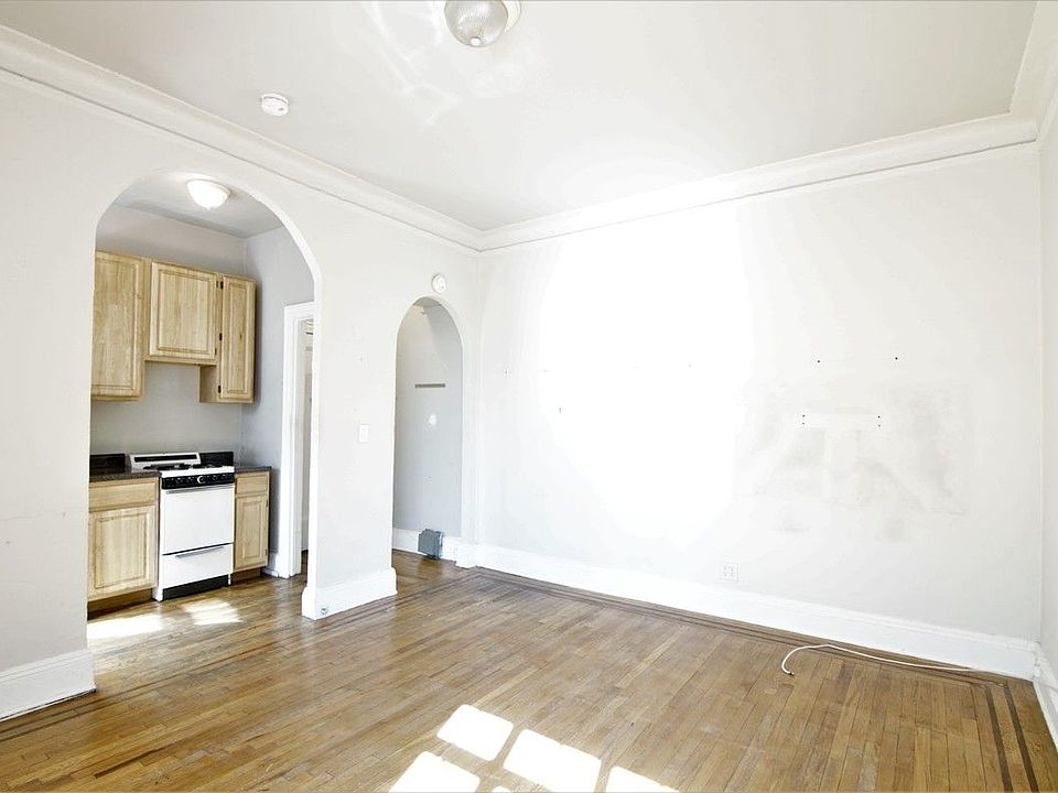 1st image of 234 W 4th St #2A