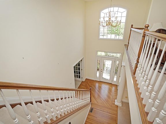2nd image of 6568 Oasis Dr
