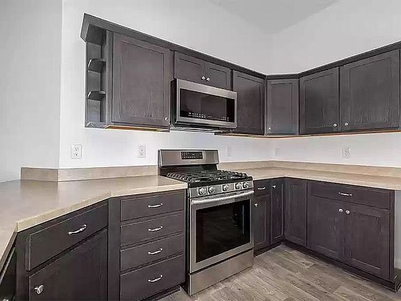 3rd image of 1466 Knudson Run