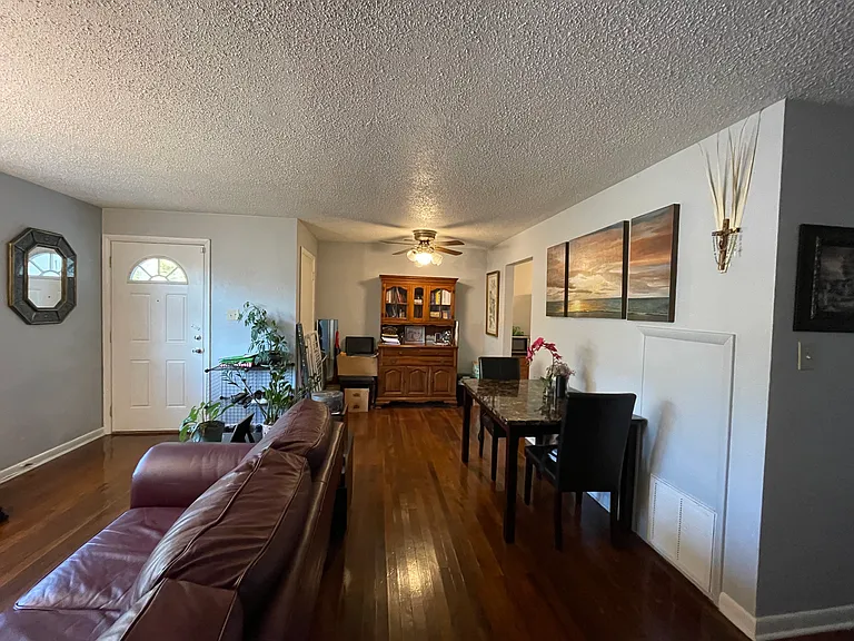 2265 Wolf St — Photo 10