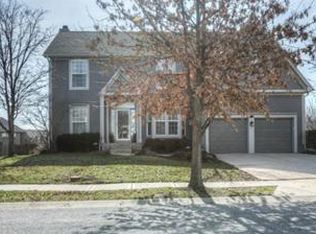 4865 W 157th St, Overland Park, KS 66224
