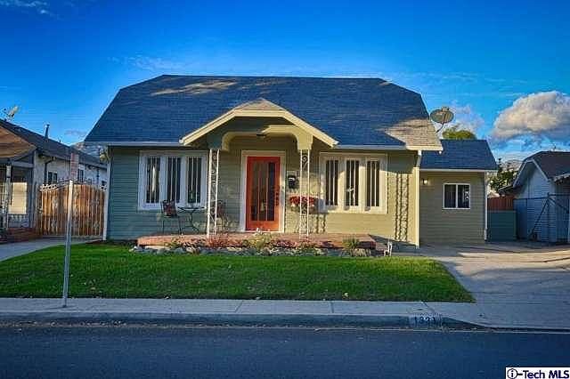 1st image of 1331 E Acacia Ave
