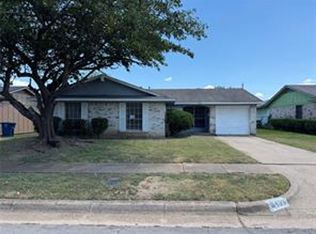 3436 Softcloud Dr, Dallas, TX 75241