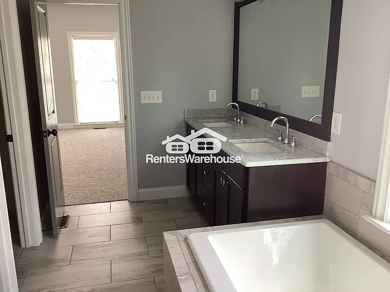 380 Bill Kennedy Way SE — Photo 30