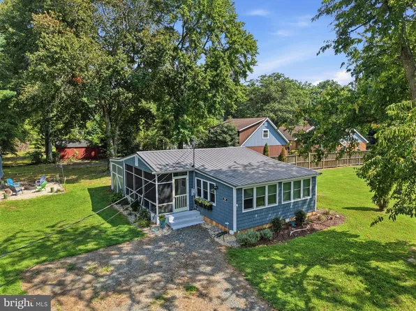 20705 Wilkins Ave, Rock Hall, MD 21661