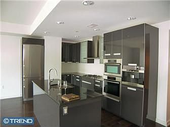 4th image of 122 New St APT 3C