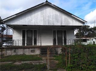 4228 Touro St, New Orleans, LA 70122