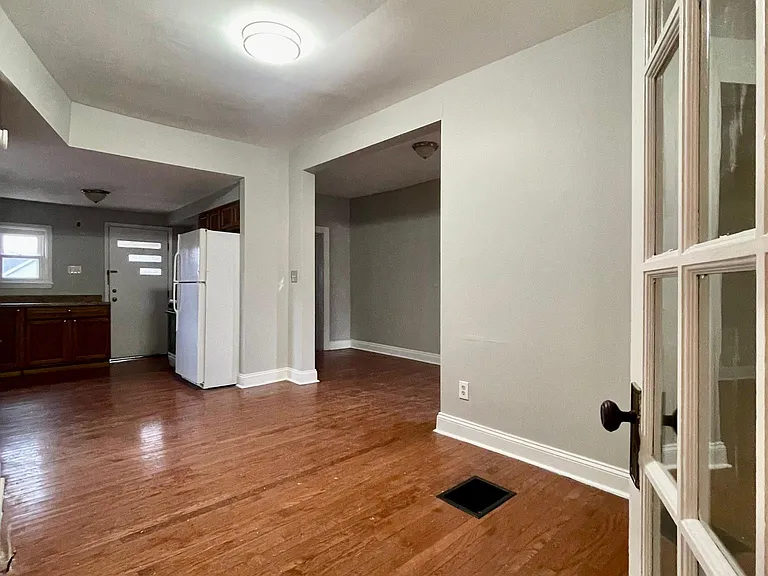 3735 Orpwood St — Photo 5
