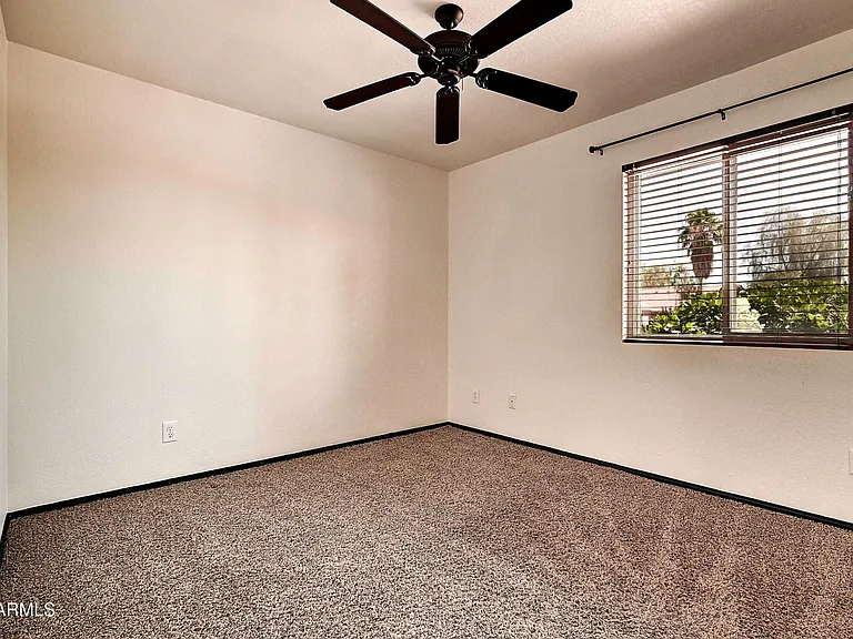 14004 N Sussex Pl — Photo 22