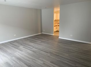 4905 Belmont Rd APT 16, Downers Grove, IL 60515